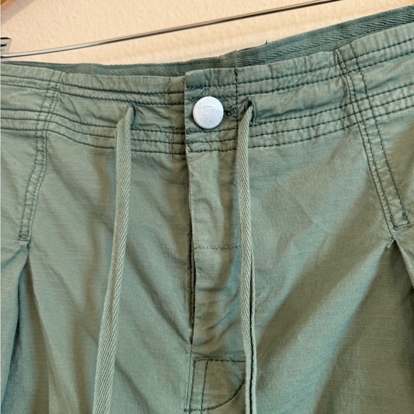 Anthropologie✖️Pilcro Slouchy Fit Surplus Pants Cargo Wide Leg Cropped Pants - Picture 6 of 16